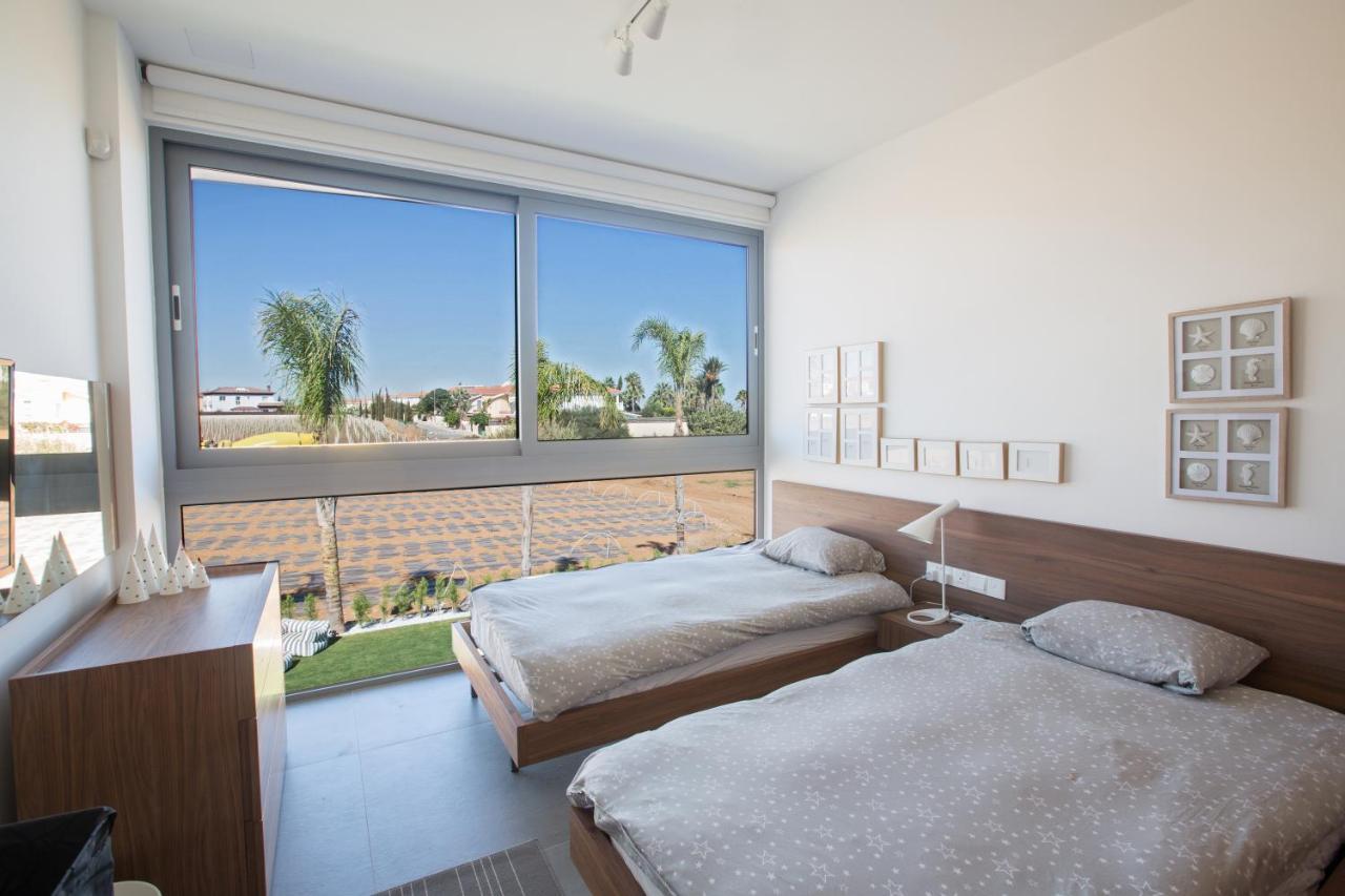 White Pearl Villas Protaras Exteriör bild